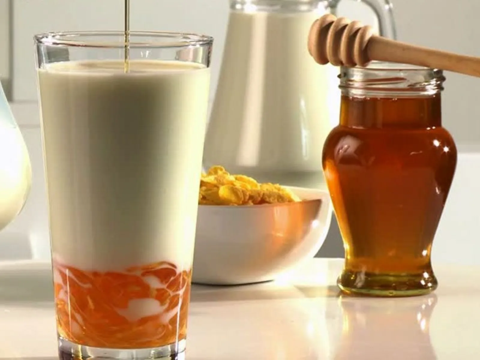 شیر و عسل
