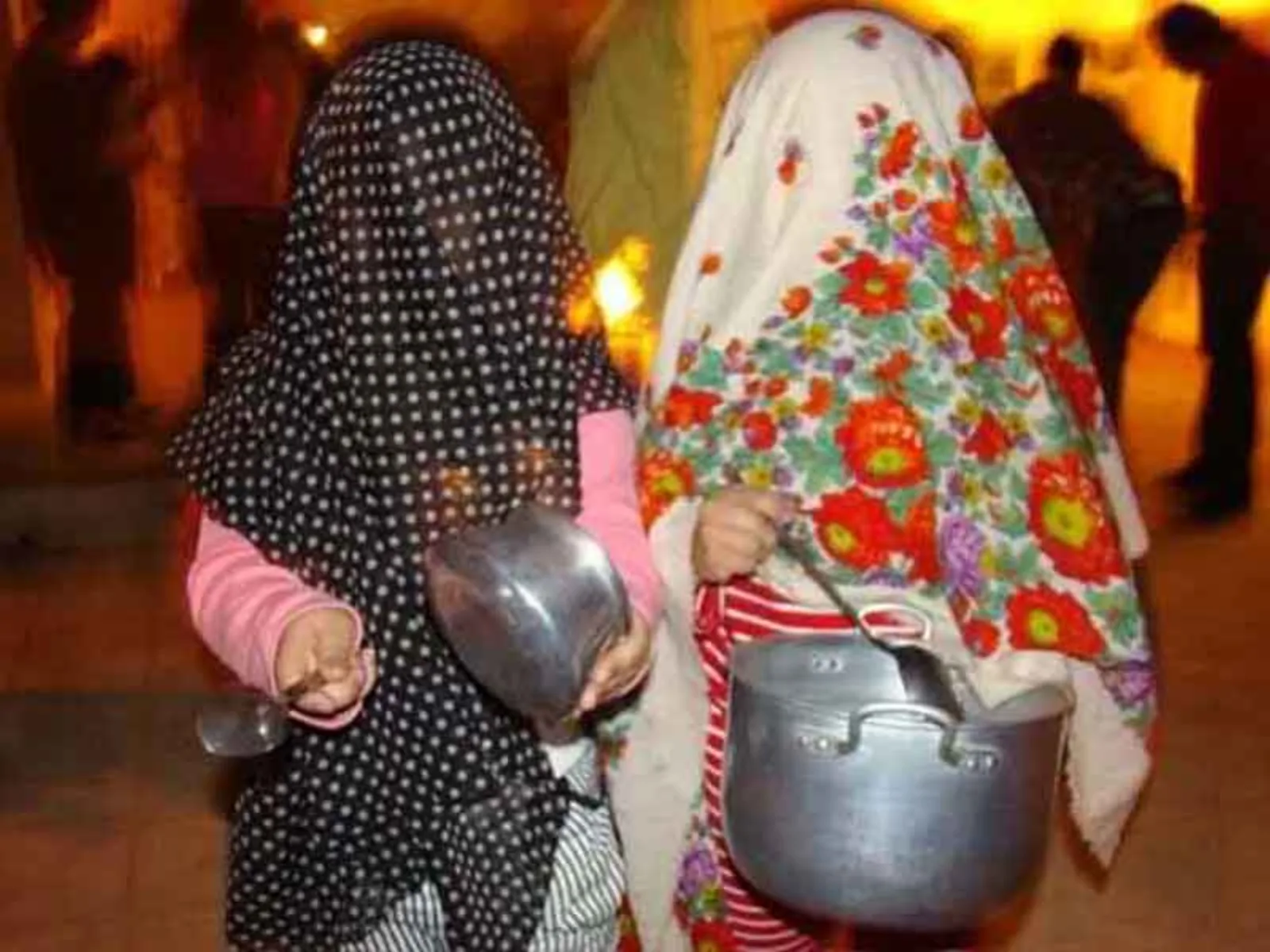 قاشق زنی در چهارشنبه سوری