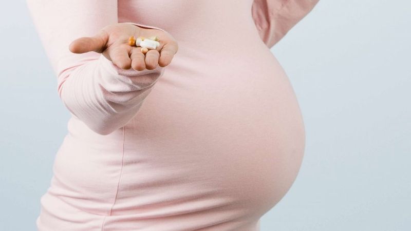 عوارض قرص آزارام در بارداری
